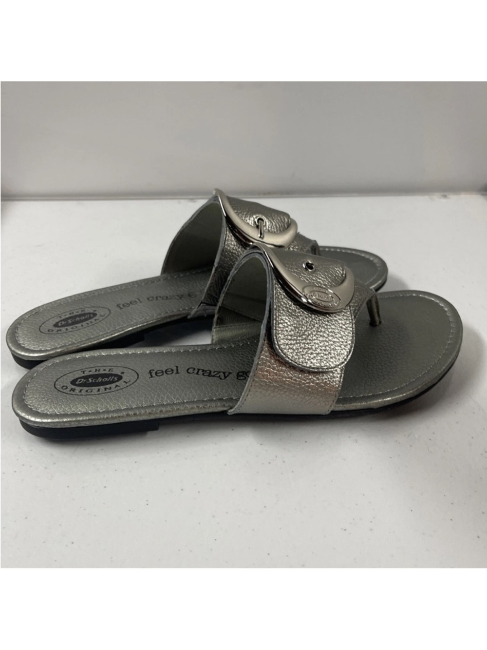 DR SCHOLL’S Feel Crazy Good ZODIAC Metallic Pewter/Silver Thong Sandals - Picture 3 of 11